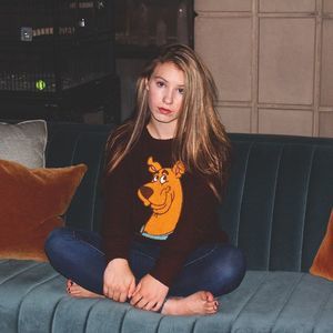 Meet your Posher, Charli